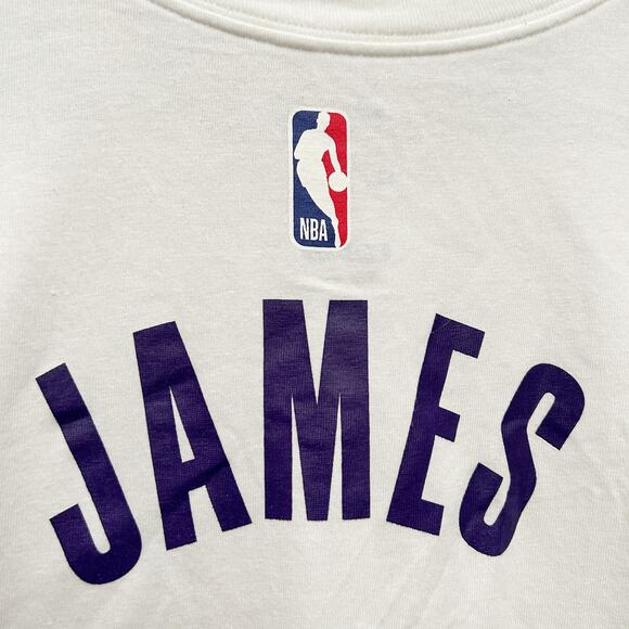 NIKE Los Angeles Lakers Lebron James T Shirt Sz M - Picture 6 of 9